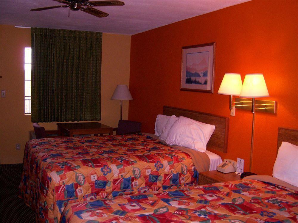 Days Inn Guntersville Εξωτερικό φωτογραφία